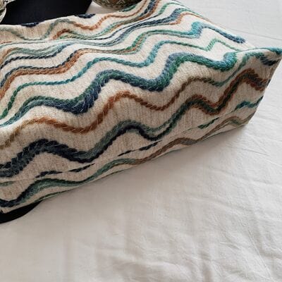 stylub Adjustable Strap Medium Shoulder Bag