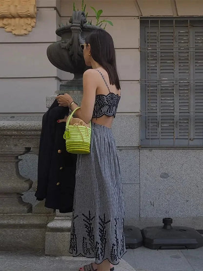 stylub Clara - Chic Gingham Dress