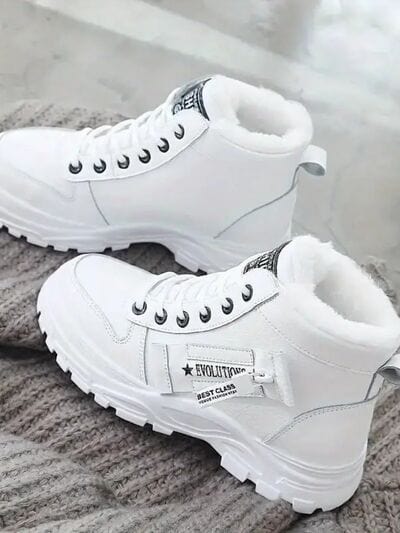 stylub Decorative Zipper Round Toe Platform Boots