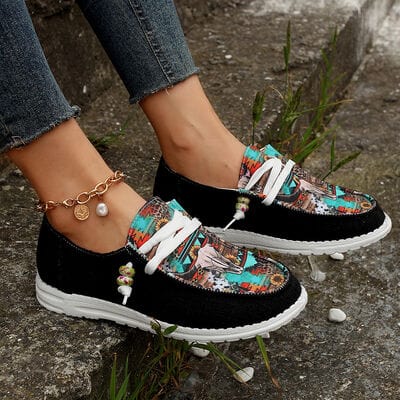 stylub Geometric Round Toe Flat Slip-Ons