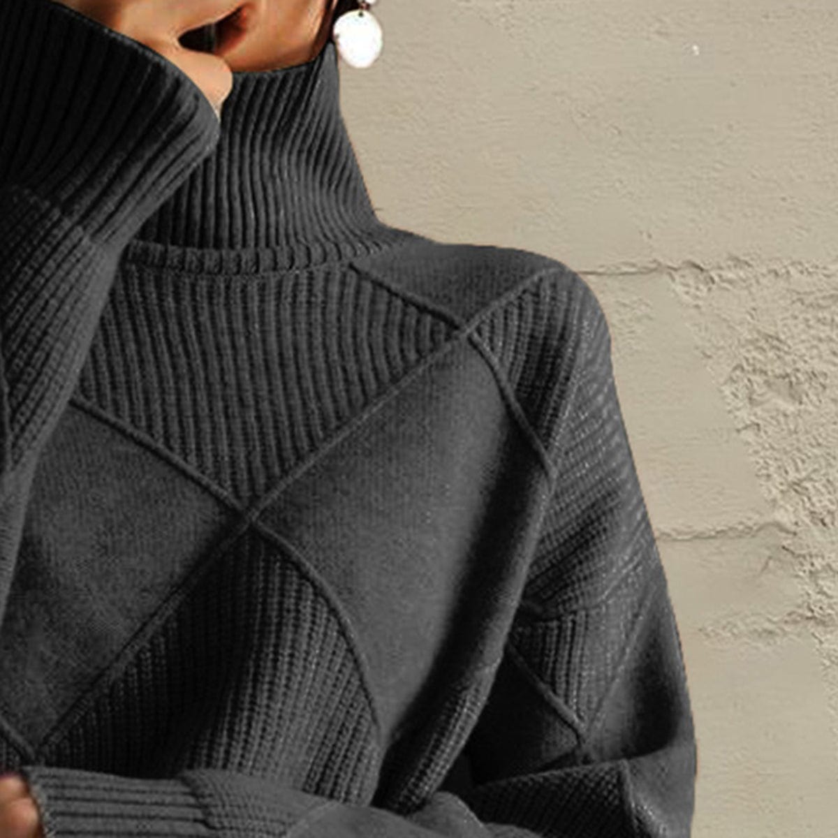 stylub Geometric Turtleneck Long Sleeve Sweater