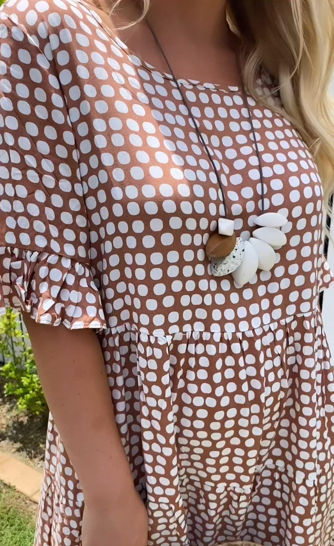 stylub Rebecca - Casual Chic Ruffle Sleeve Midi Dress