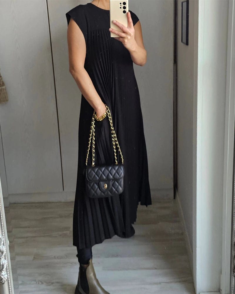 stylub Sorrel - Elegant Spliced Pleated Maxi Dress